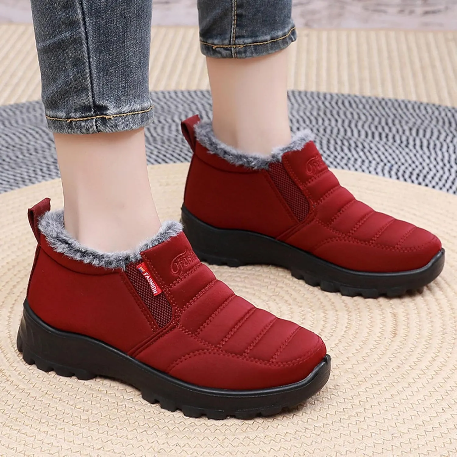 Women's Waterproof Winter Snow Boots Lightweight Warm Faux Fur Lined Mid-Calf Booties Winter No-Slip Hiking Thermal