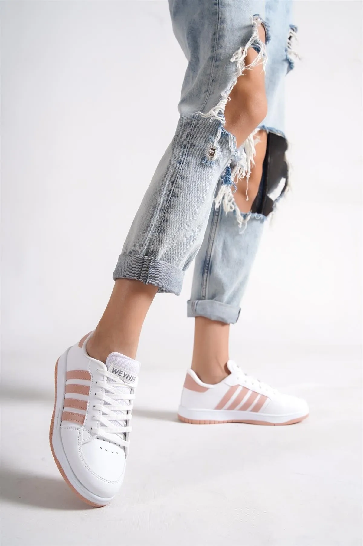 Women's White-Powder Flat Sole Lace-Up Casual Sneaker Sports Shoes