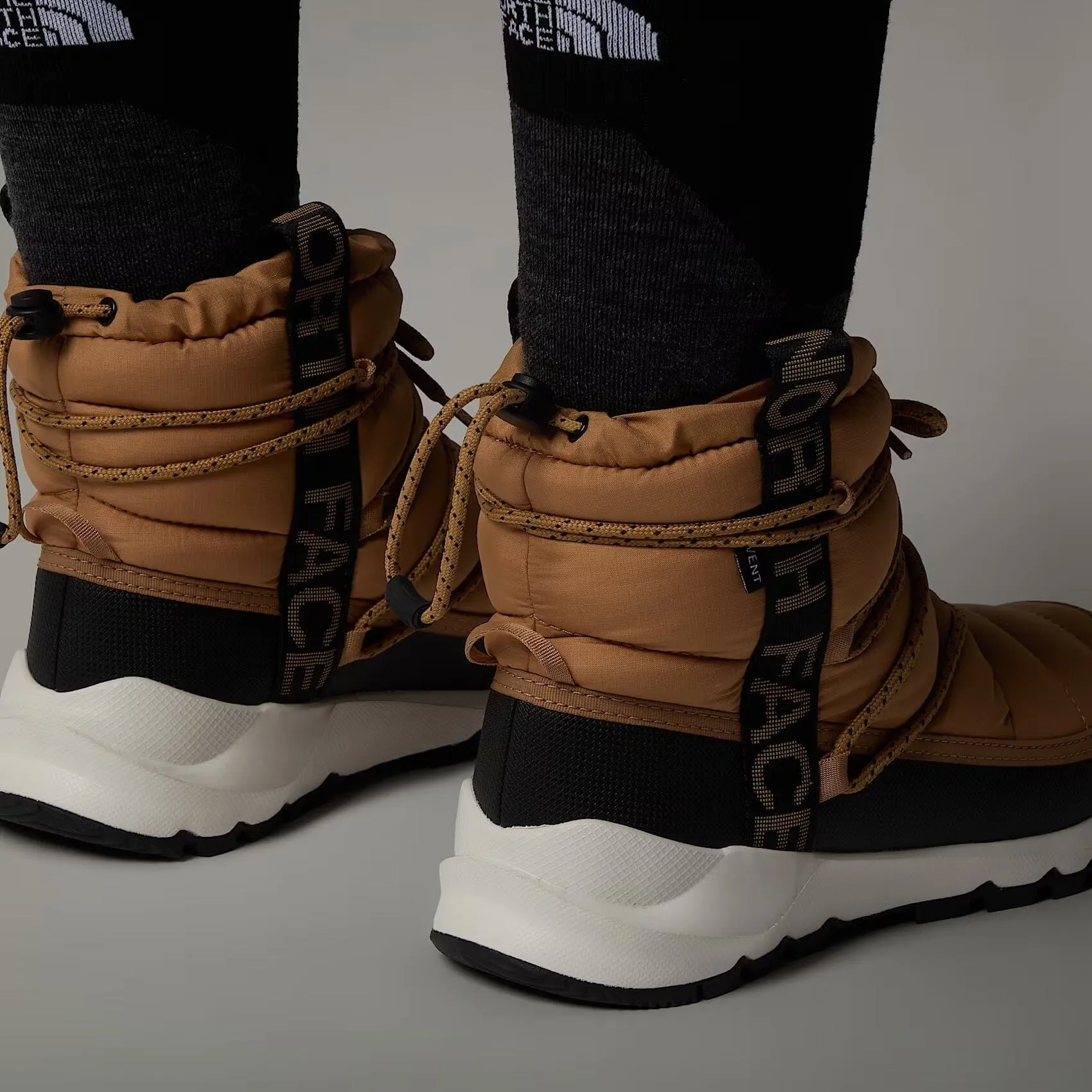 W's Thermoball™ Lace Up WP shoes - Recycled polyester